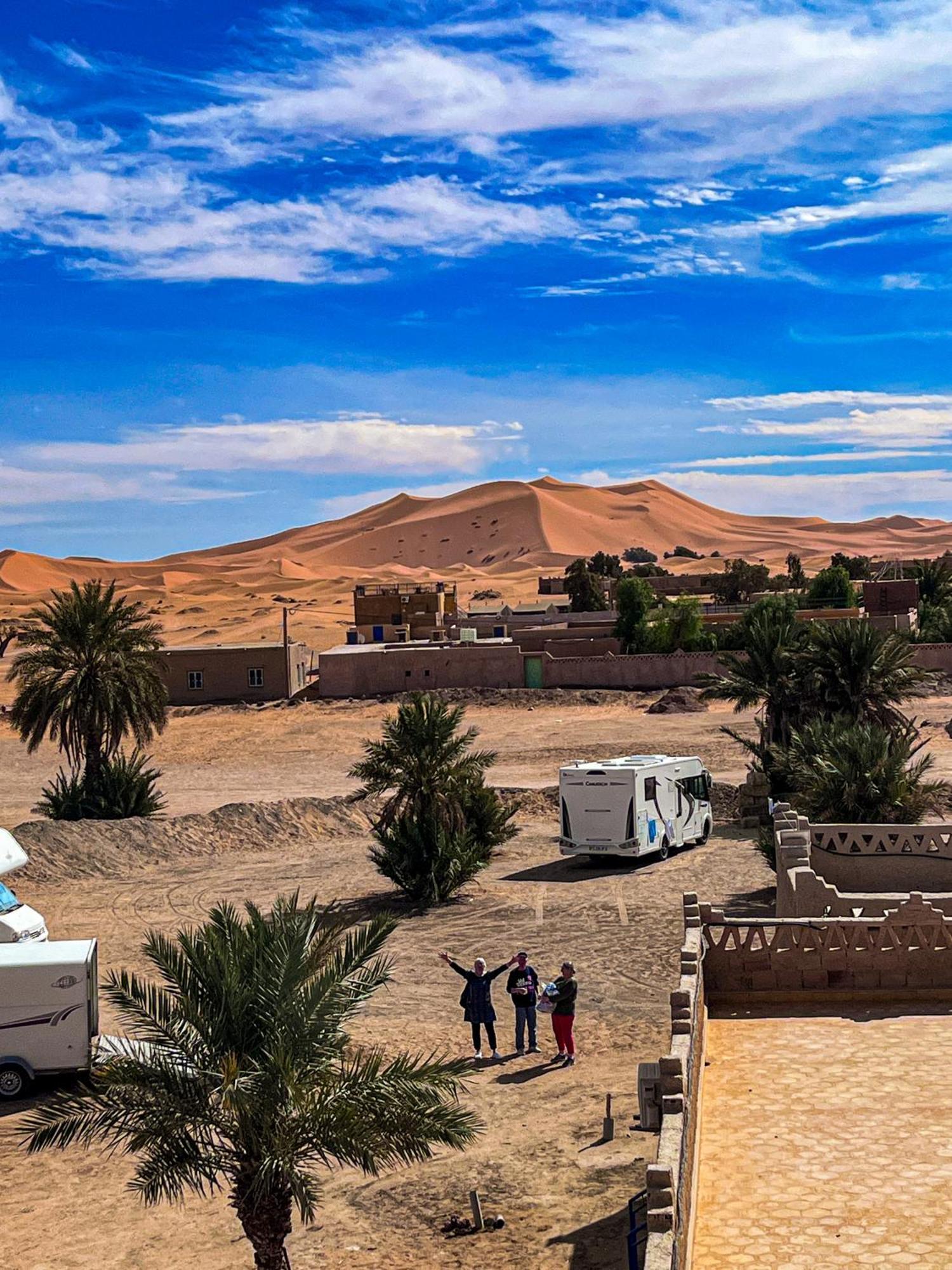 Riad Les Roches Merzouga Exteriér fotografie