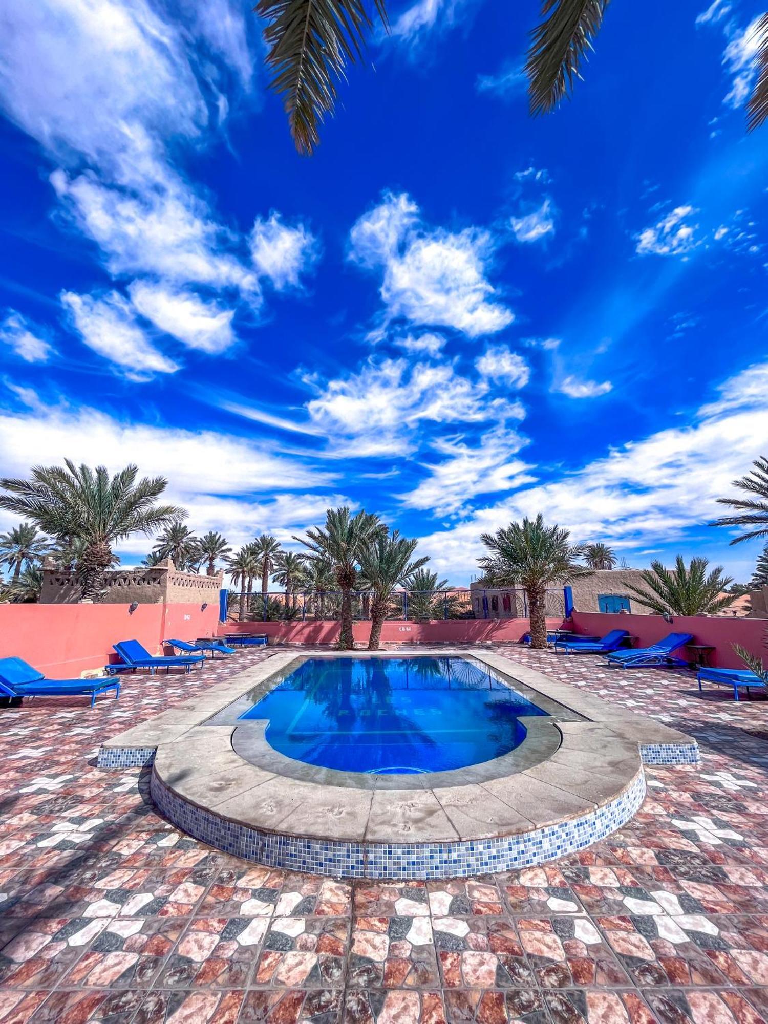 Riad Les Roches Merzouga Exteriér fotografie