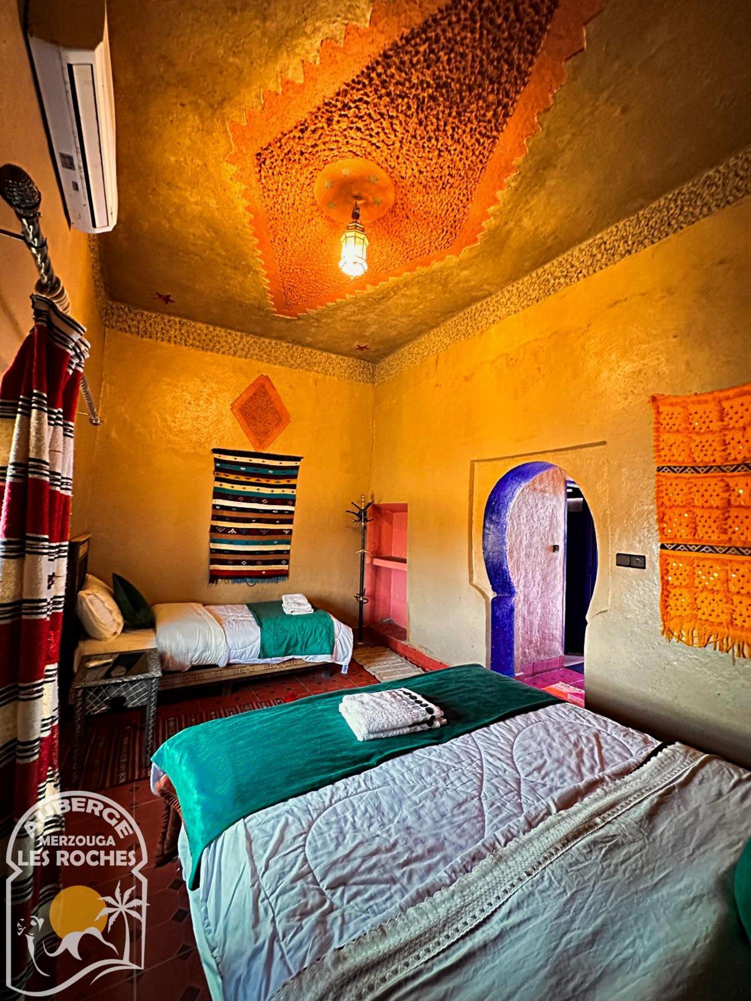 Riad Les Roches Merzouga Exteriér fotografie