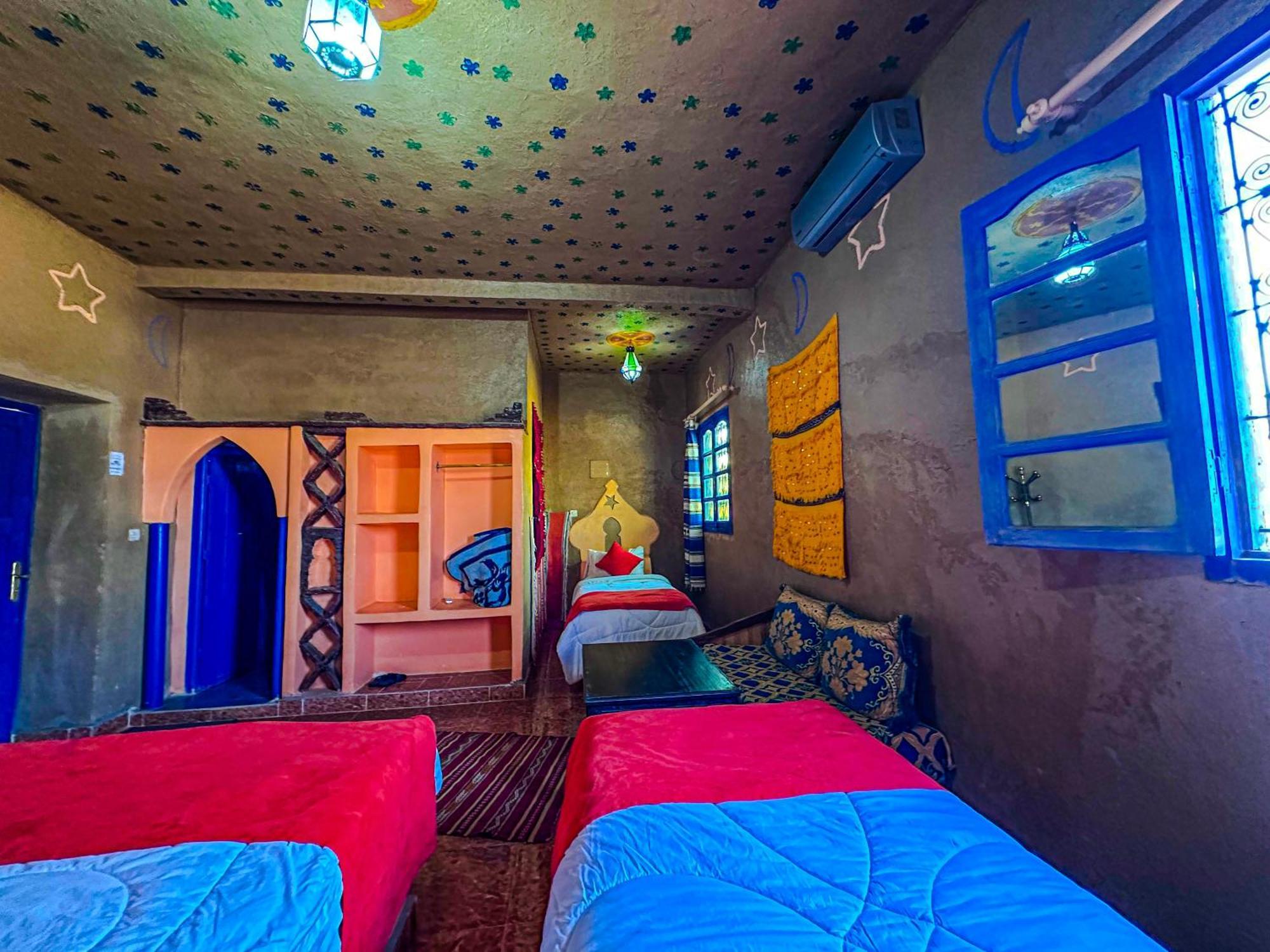 Riad Les Roches Merzouga Exteriér fotografie