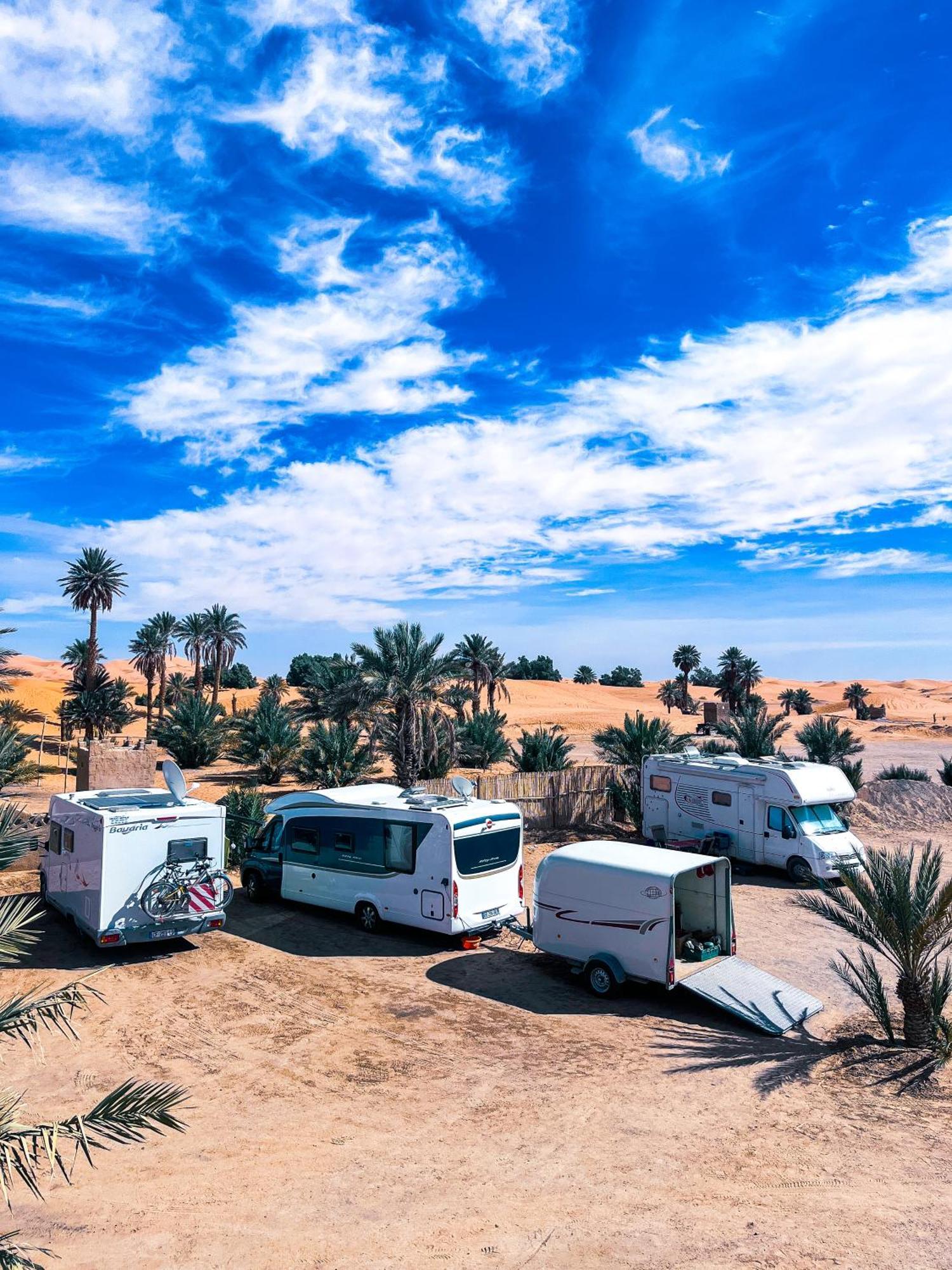 Riad Les Roches Merzouga Exteriér fotografie