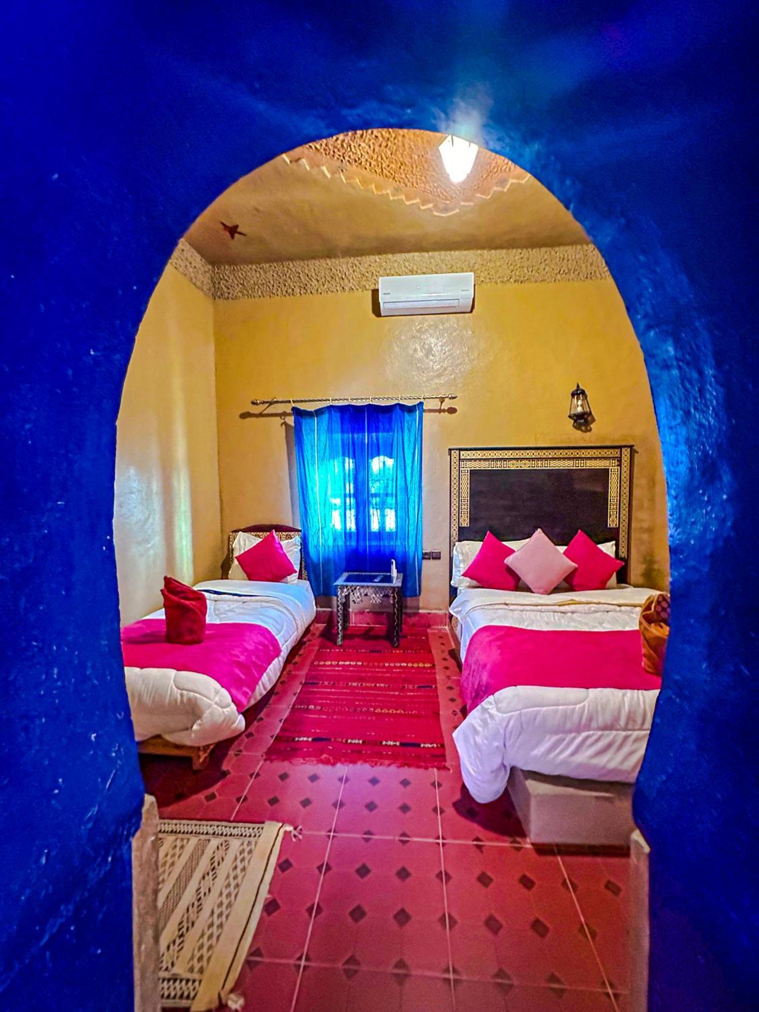 Riad Les Roches Merzouga Exteriér fotografie